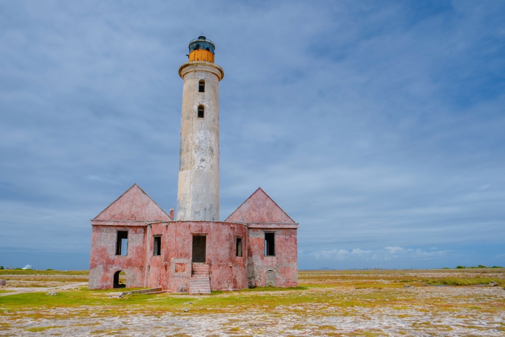 Dagtocht naar Klein Curacao en bezoek de vuurtoren