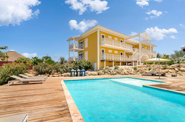 Chogogo Dive & Beach Curacao