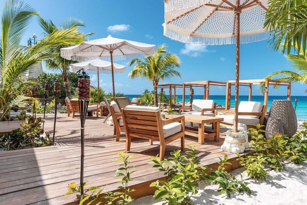 Delfins Beach Resort