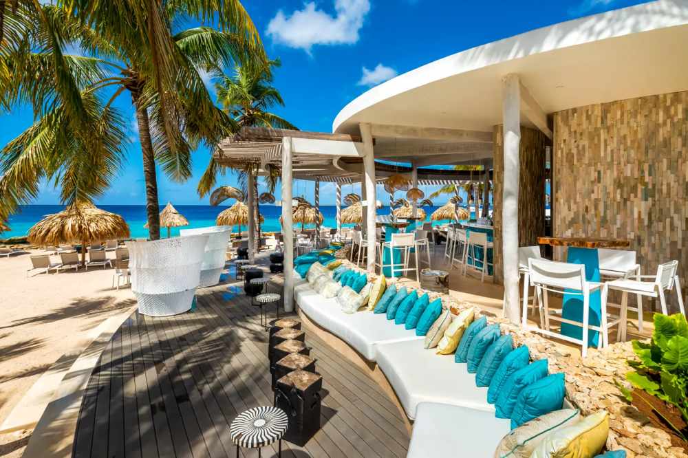 Van der Valk Plaza Beach Resort Bonaire