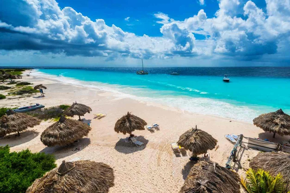 Strand klein Curacao