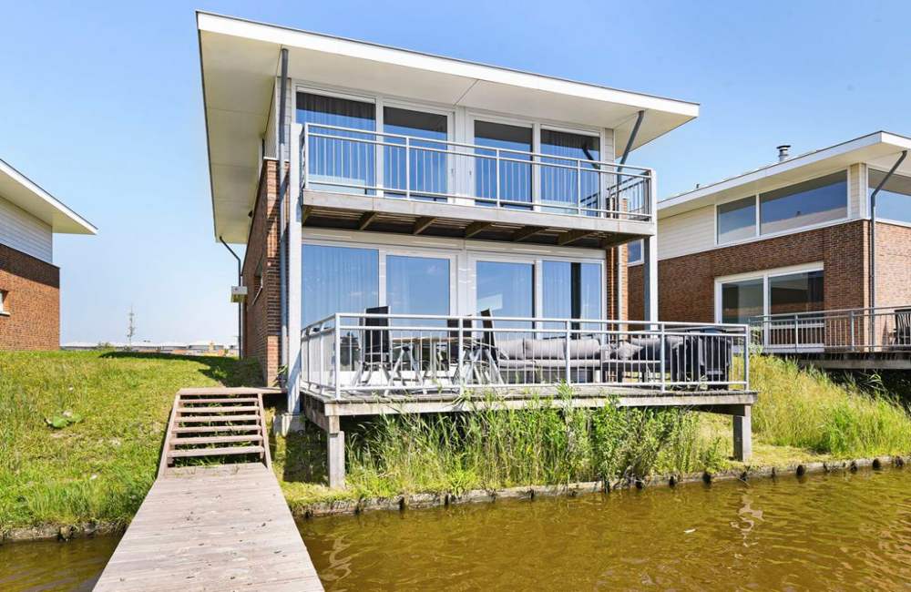 Overnachten aan het water | Tips voor de leukste waterwoningen