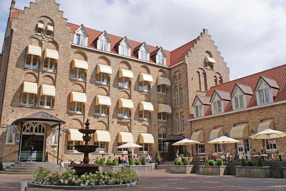 fletcher hotel zeeland dikke van dale sluis