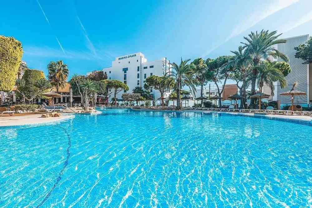 hotel met glijbanen op mallorca