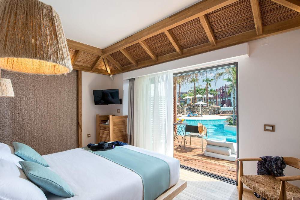 hotelkamer met prive zwembad 