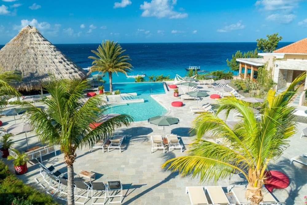 hotel curacao aan het strand