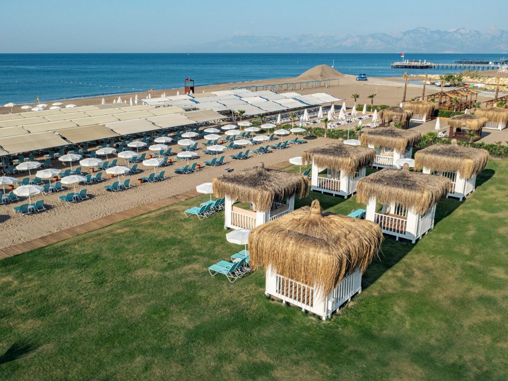 Hotel Ramada Resort Lara in Turkije