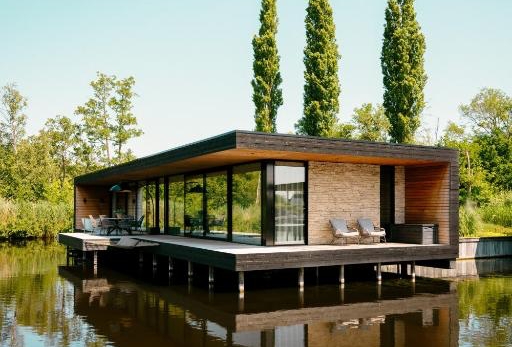 Haven Lake Village Kortenhoef Nederland