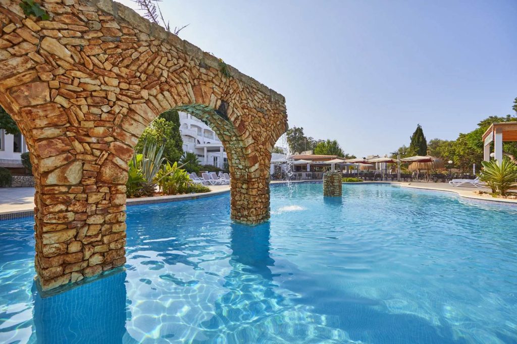 Ola Cala d'Or Mallorca Spanje