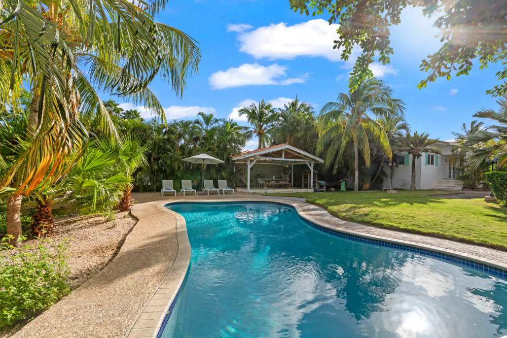 TUK Tropical Boutique Resort Jan Thiel Curacao
