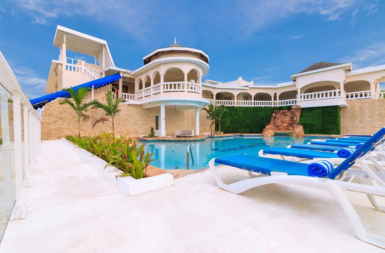 Travellers Beach Resort Negril Jamaica