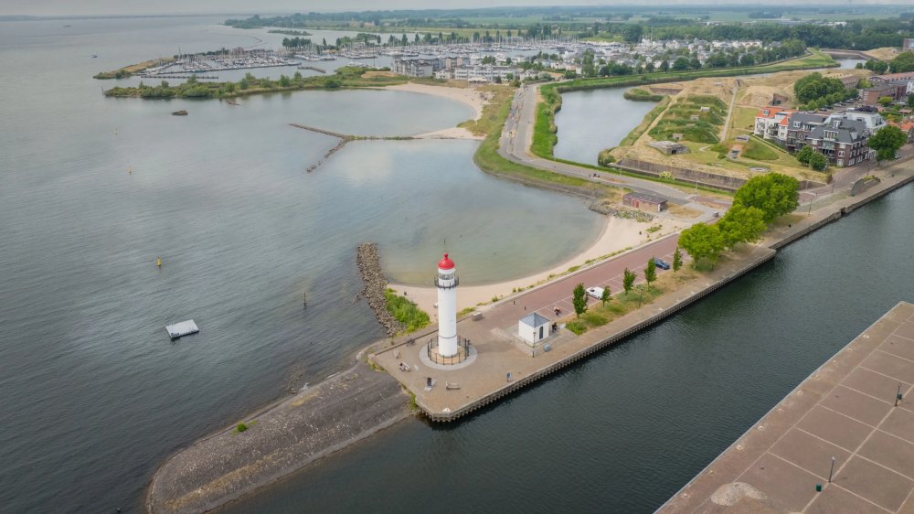 Cape Helius Hellevoetsluis