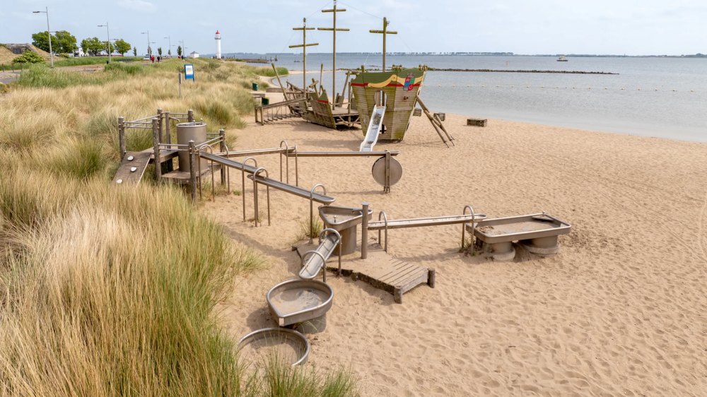 Cape Helius Hellevoetsluis