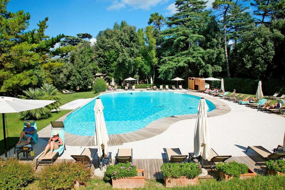 Borgo Di Colleoli Resort Toscane Italië