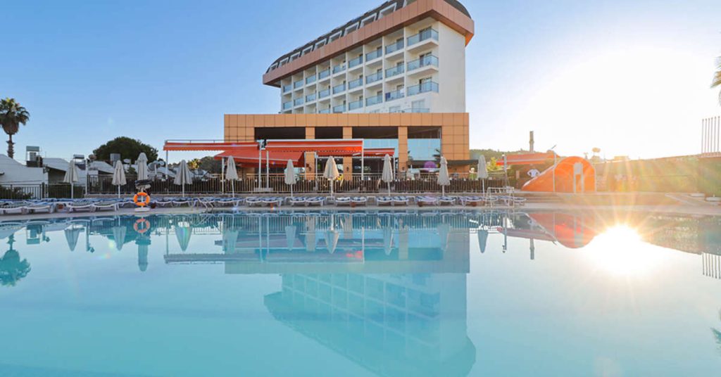 Throne Beach Resort & Spa Turkije