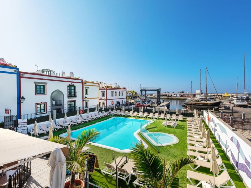 LIVVO Puerto de Mogan Gran Canaria