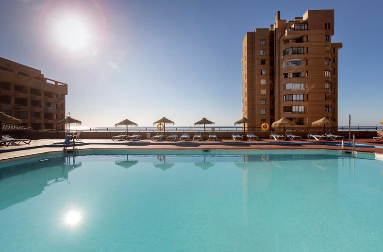 Las Palmeras affiliated by Fergus Costa del Sol Spanje
