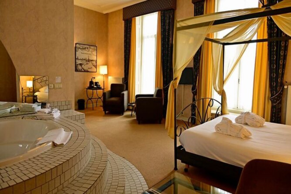 fletcher hotel met bubbelbad op kamer