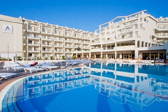 Hotel Aquamarina Spanje