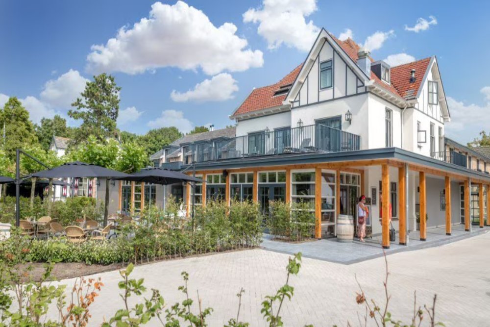 goedkoop overnachten zee