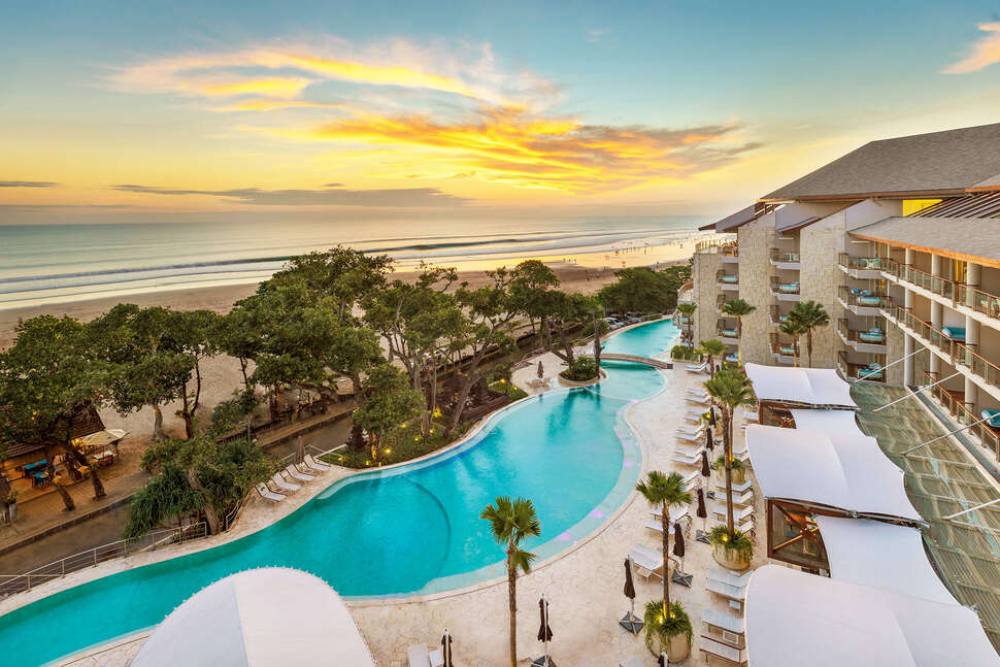 luxe hotels bali