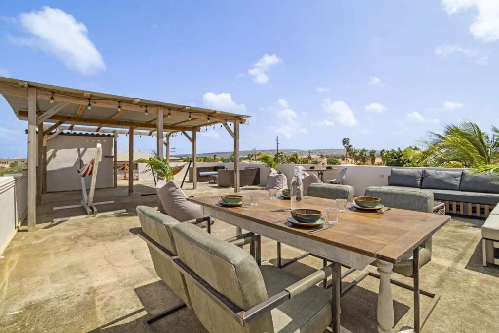 The Hut Bonaire