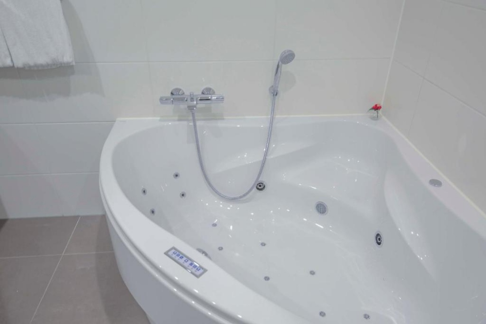 fletcher hotel met bubbelbad op kamer