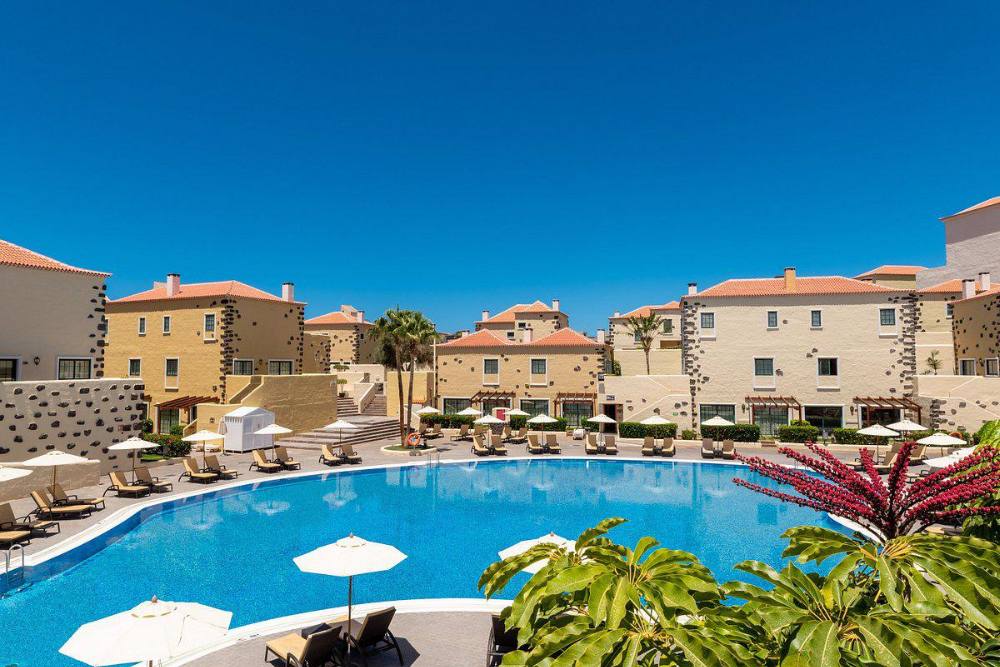 Bungalow resorts met all inclusive formule 