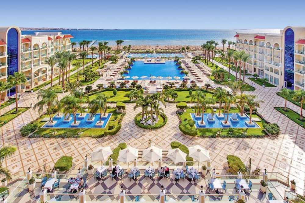 Hotel met huisrif Egypte