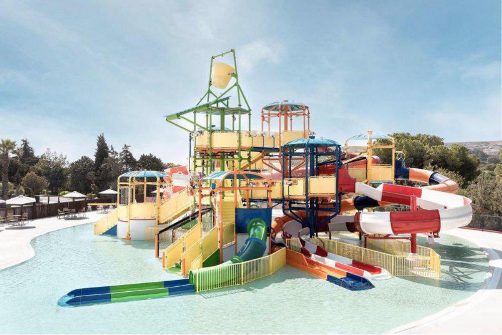 hotel griekenland met glijbanen