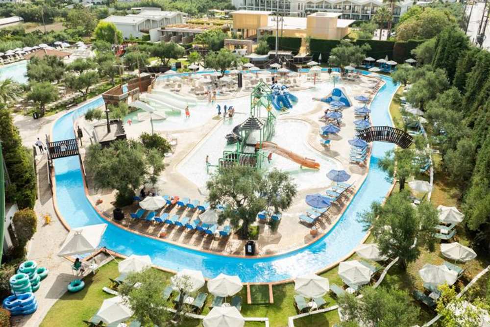 griekenland zakynthos hotel met glijbanen