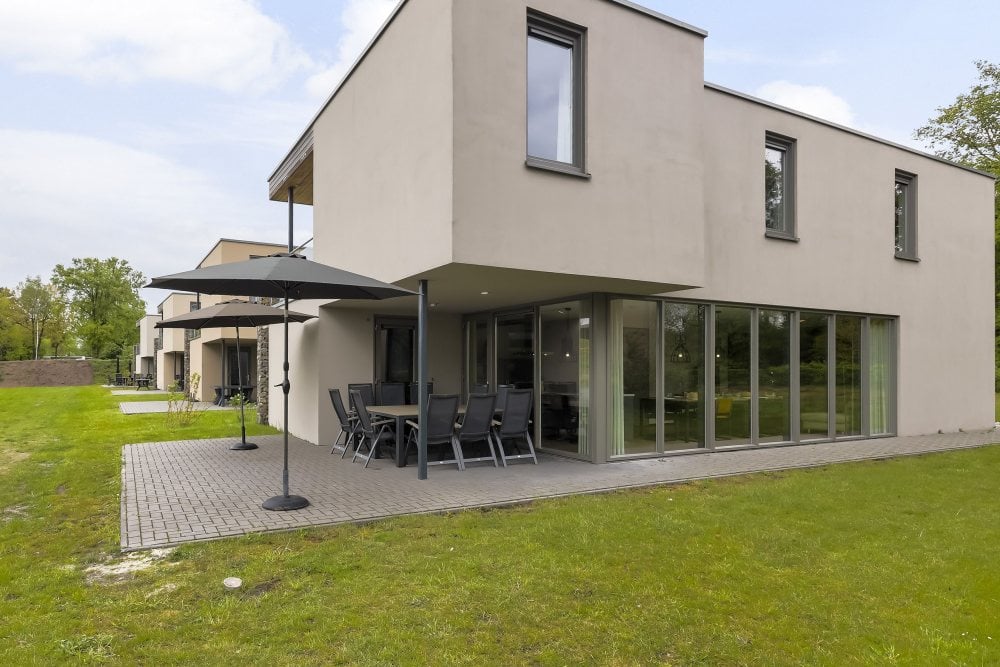 vakantiehuis 14 personen 7 slaapkamers nederland