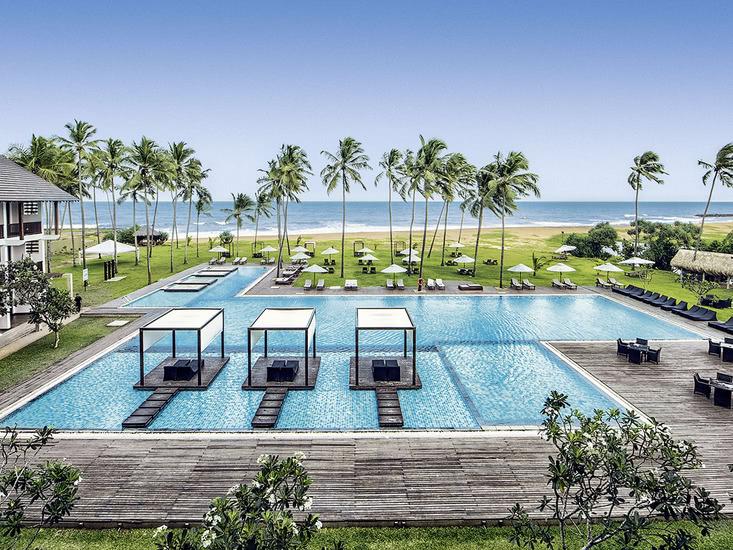 Hotel Suriya Resort Kammala Sri Lanka