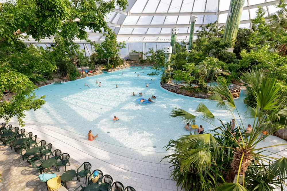 last minute vakantiepark met zwembad