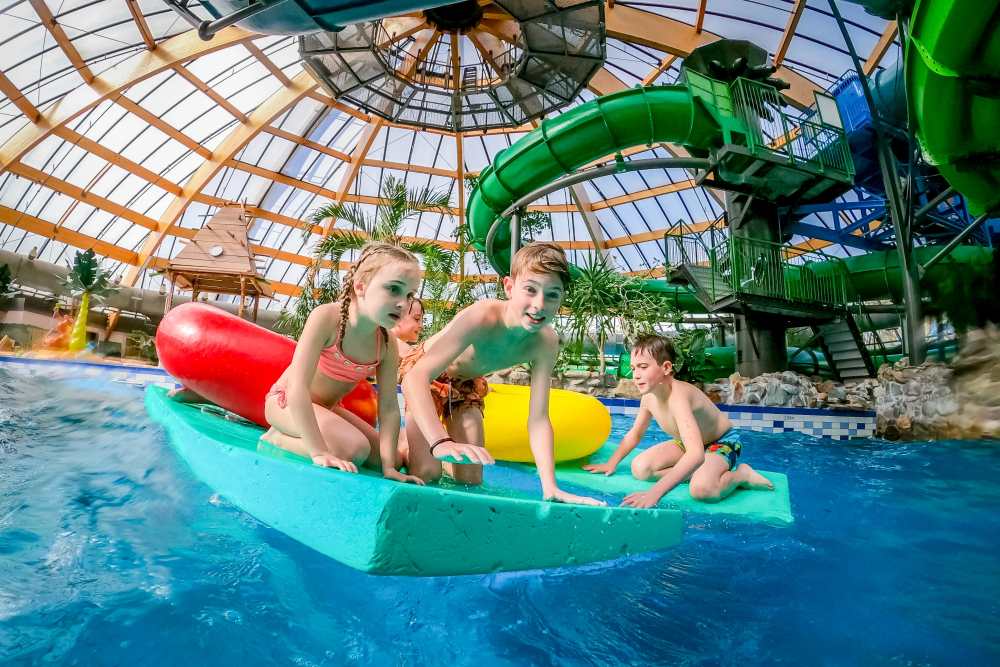 last minute vakantiepark met subtropisch zwembad