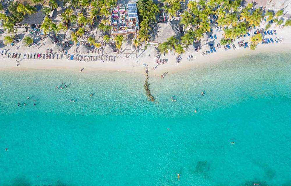 mambo beach hotels​