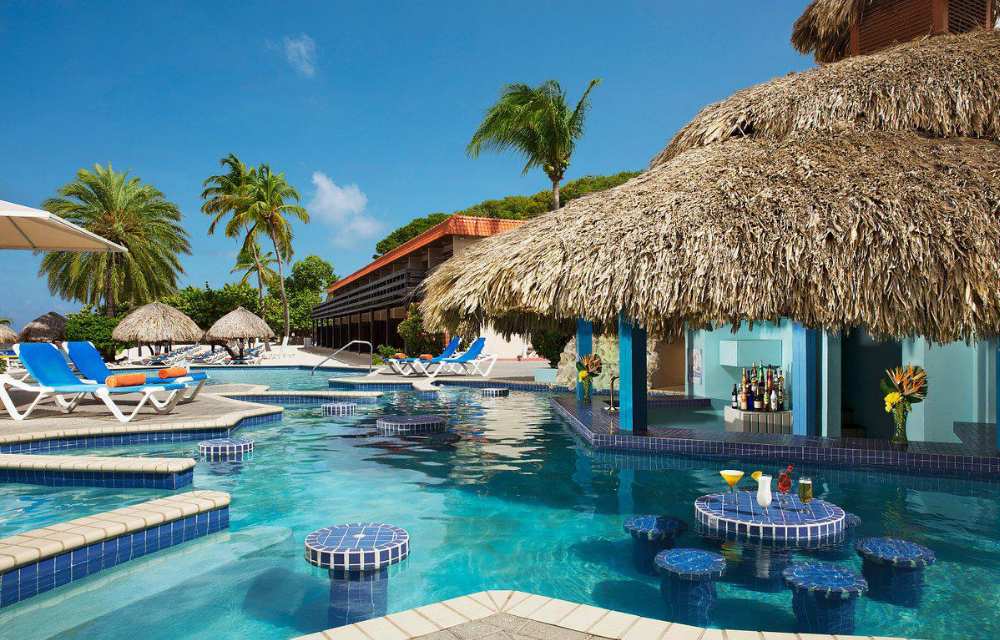 top 9 hotels bij mambo beach op curacao