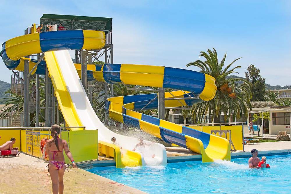 corfu hotel met een waterpark​