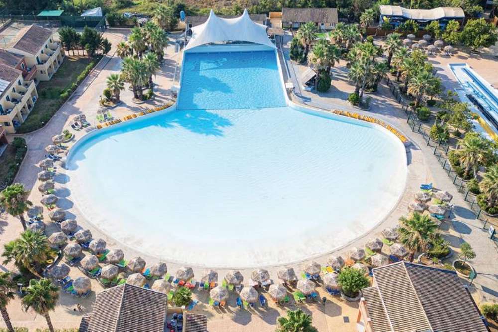 corfu aquapark hotel​