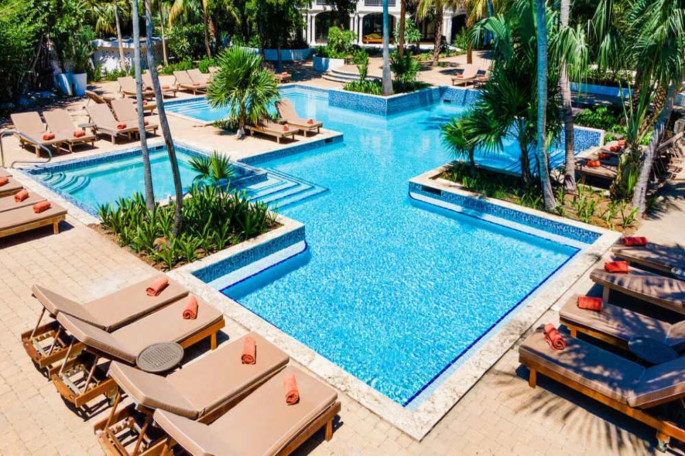 adults only curacao