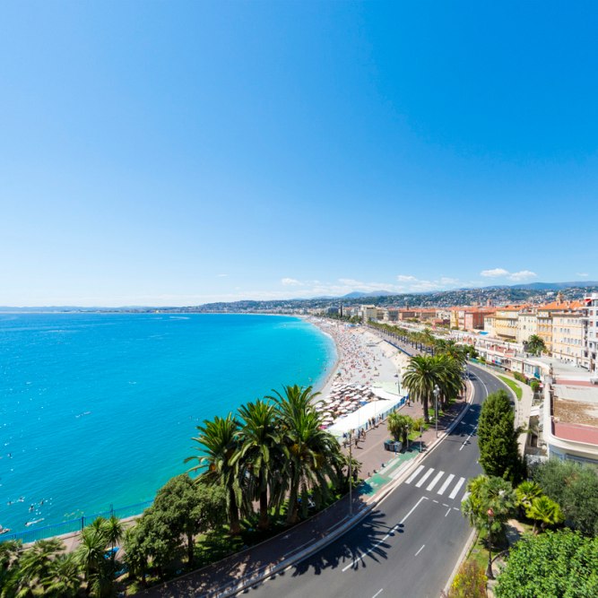 Frankrijk-Nice-strand-boulevard