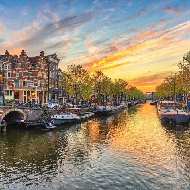 Nederland-amsterdam-canals