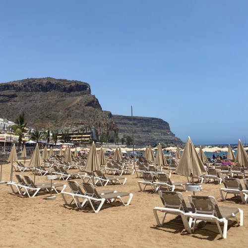 Puerto-De-Mogan-Strand
