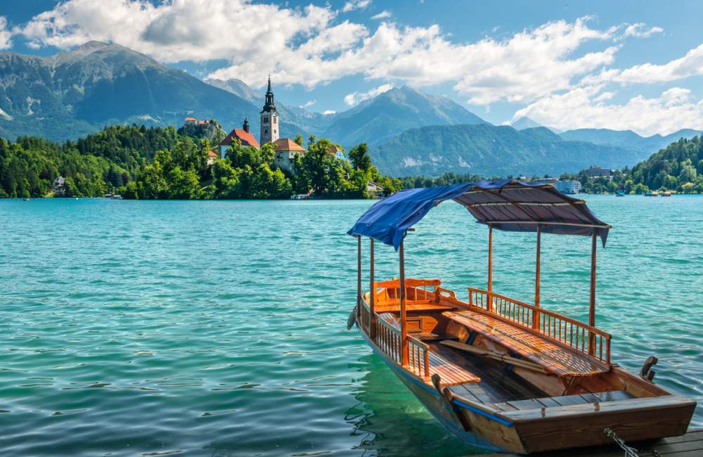 Lake-Bled-Slovenie-Uitzicht-Water-Eiland