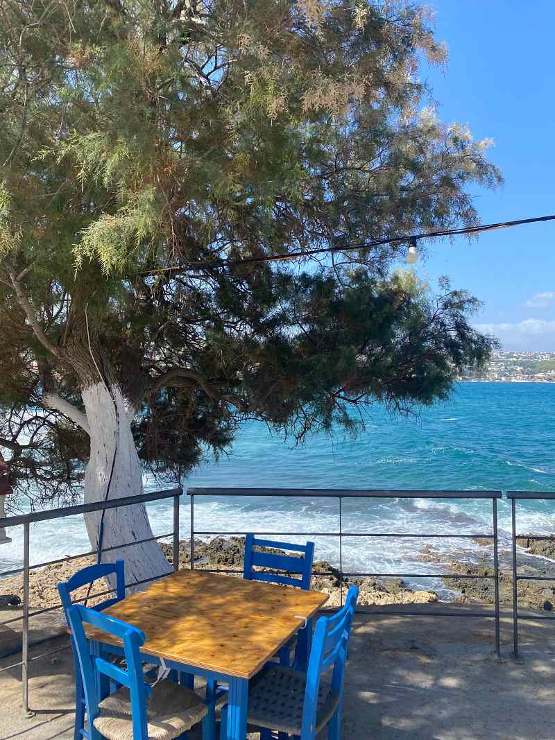 Heraklion-Terrasje-Kreta-Blog wat te doen op Kreta
