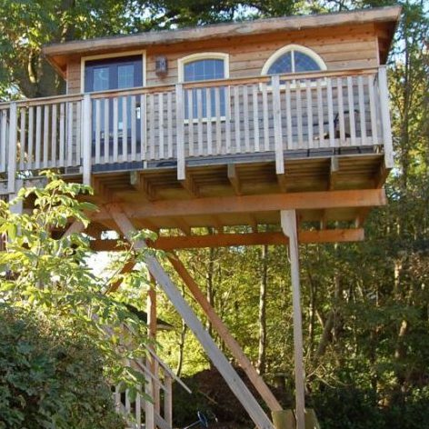 boomhut-friesland-natuurhuisje slapen in een boomhut