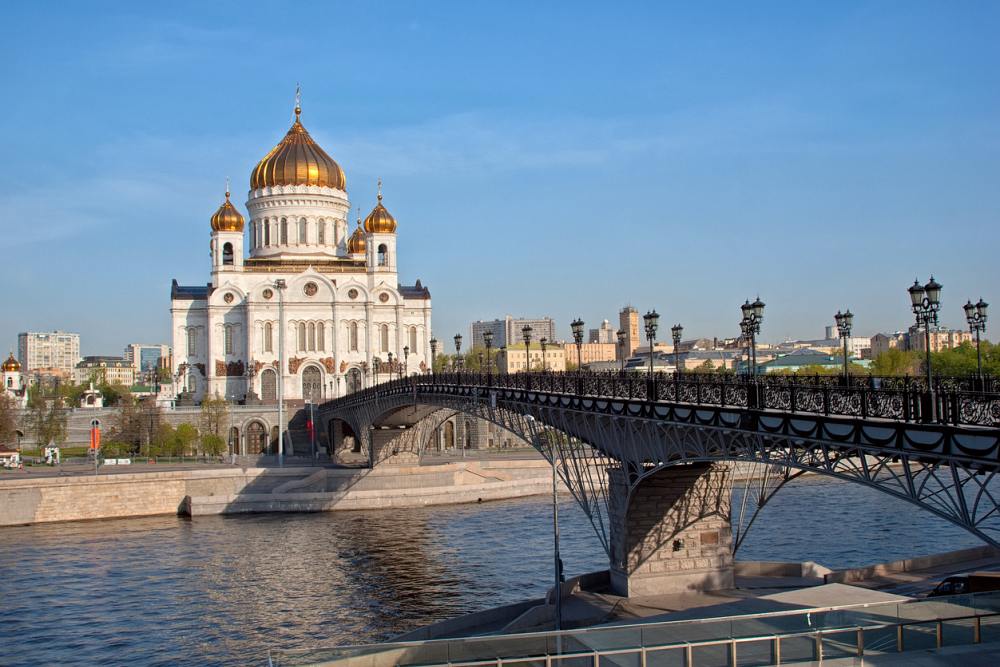 Rusland-moskou-verlosserkathedraal-brug