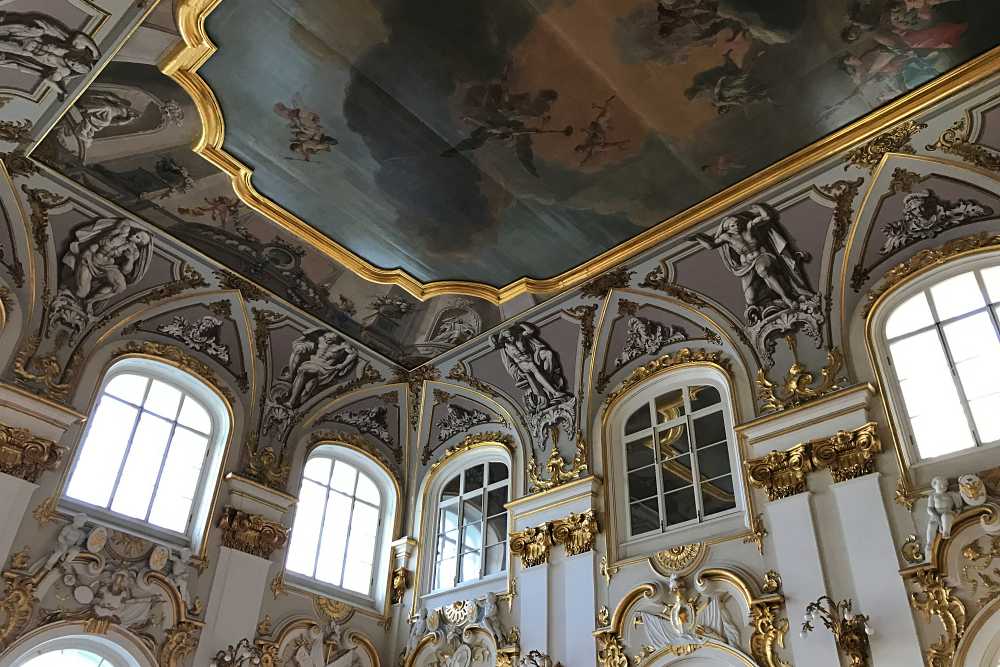 Rusland-st-petersburg-hermitage-binnenkant1