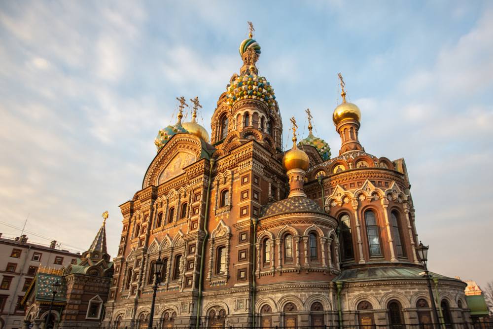 Rusland-st-petersburg-kathedraal-verlosser