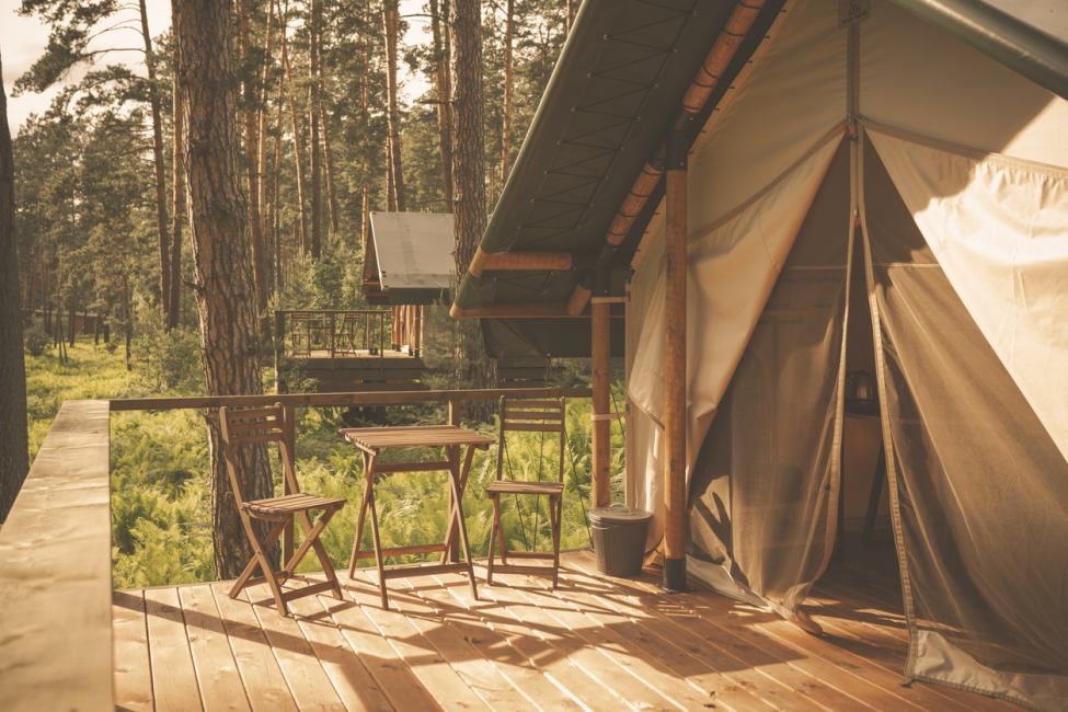 Glamping-Lodgetent-Luxe-Kamperen-Natuur Glamping